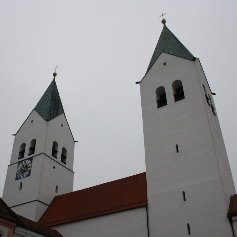 Dom Kachel